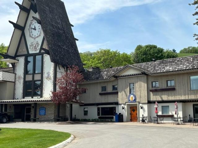 Boyne Mountain Condo -Sleeps 12 Boyne Falls エクステリア 写真
